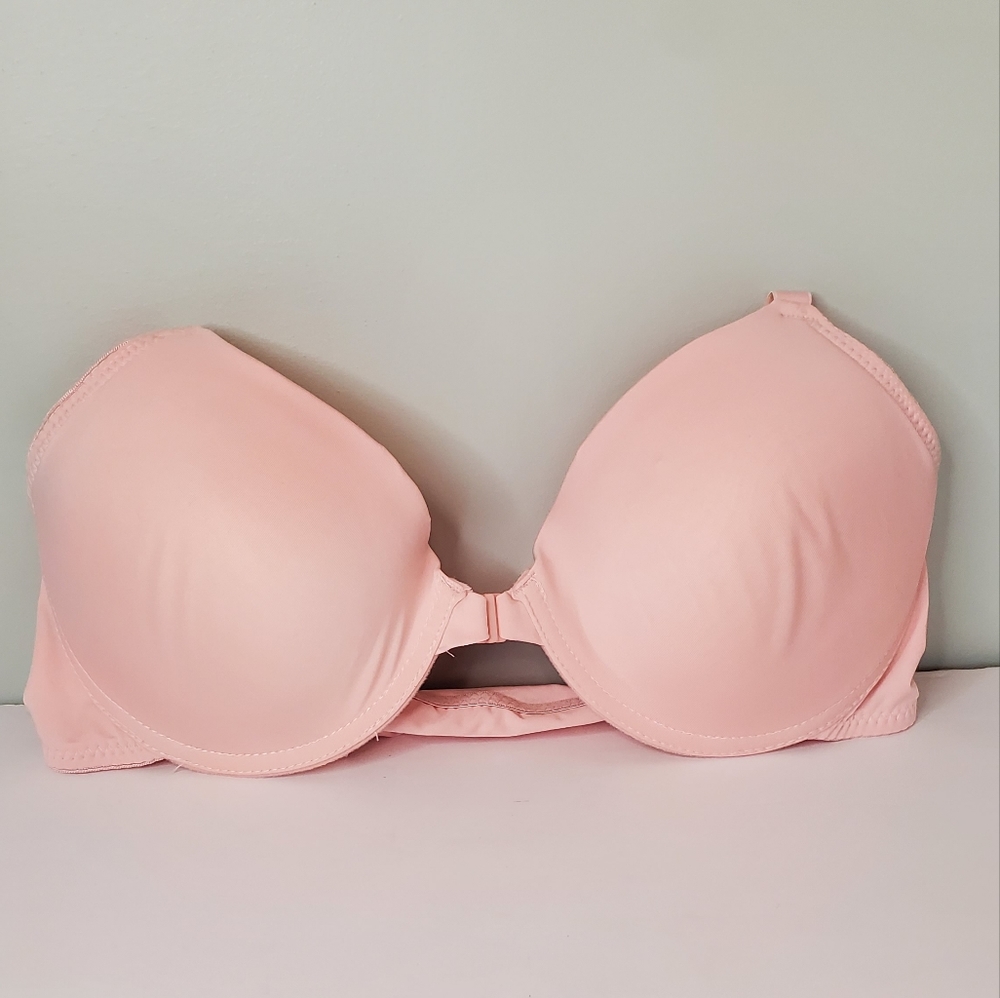 NWOT Body Glamour Front Closure Bra Size 38D